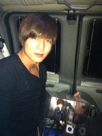 イ・ミンホ、コメ1.2トン寄付