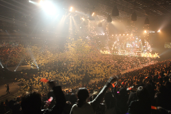 日本活動8年目リュ・シウォン、節目の第100回公演