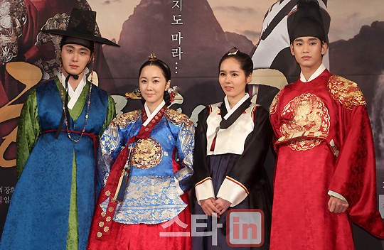 視聴率：『太陽を抱いた月』第1話18.0％