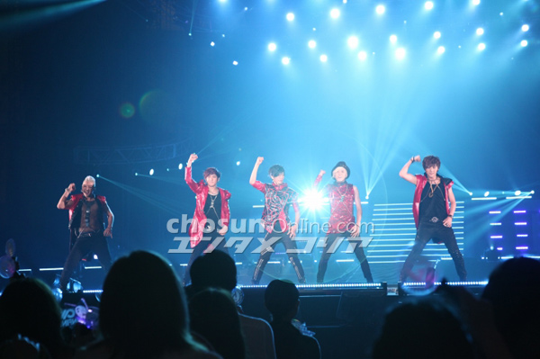 「K-DREAM LIVE Vol.1」が東京ドームで開催、けがの超新星ソンジェも出演