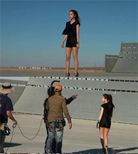 キム・テヒ、ホットパンツ姿で韓国トヨタCM