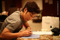 アン・ジェウク、恵まれない子どもたちに3000万ウォン寄付