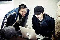 PSY、YGヤン代表との2ショット写真公開