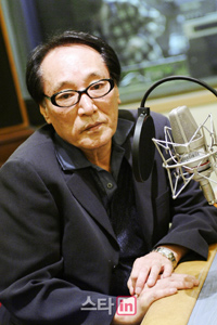 イ・ジョンファンさん75歳=DJ第1世代