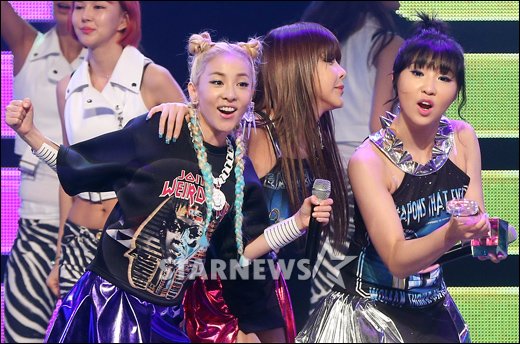 2NE1新曲が1位＝『M Countdown』