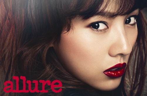 イ・ヒョリ「allure KOREA」グラビア