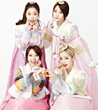 Girl’s Day、韓服姿で新年のあいさつ