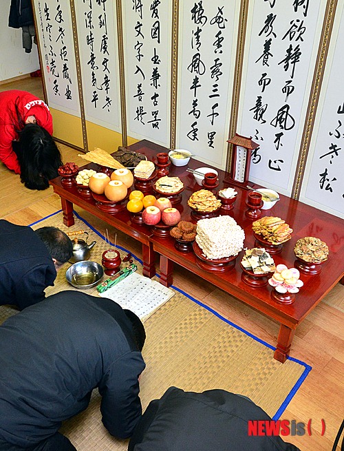 先祖に礼を…Chosun online 朝鮮日報