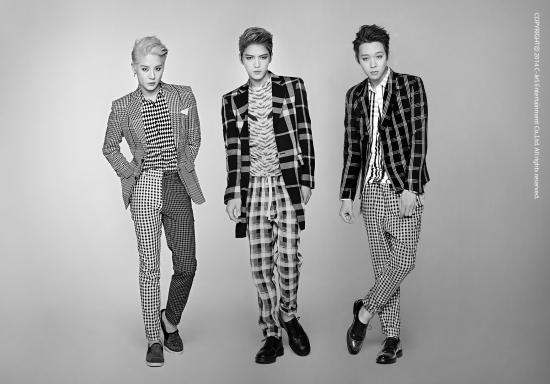 クリス・ブラウン、JYJに曲を提供