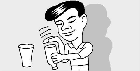 ガラス瓶が開かないときは逆さまに