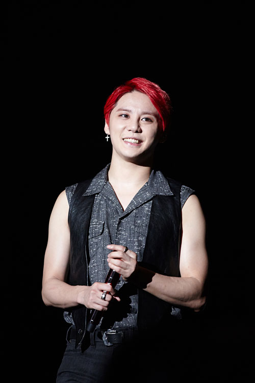 JYJ中国・成都公演、ファン9000人が熱狂