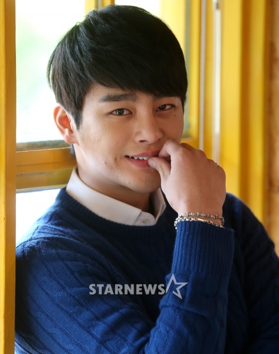 ソ・イングク、アクション練習中に目を負傷