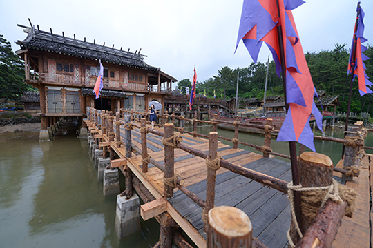 「海洋ドラマセット場」