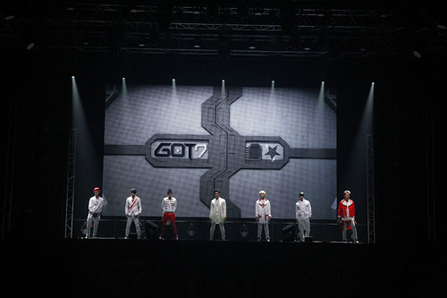 GOT7初日本ツアー盛況、ファン2万5000人が熱狂