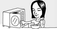 電子レンジで食品を温めるときは