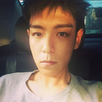 髪を切ったT.O.P、自撮り写真公開