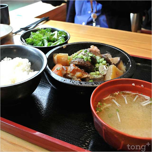 日本のもつ鍋が味わえる「やまや」