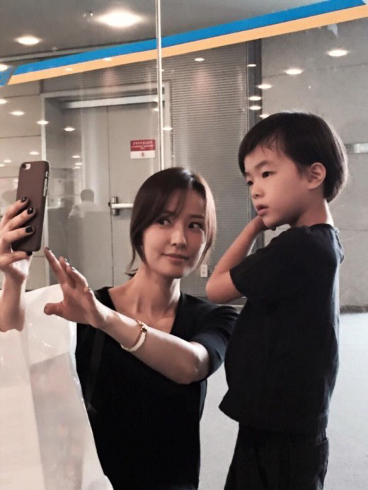ソン・テヨン、息子との2ショット公開