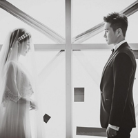チン・テヒョン&パク・シウン結婚式の招待状公開