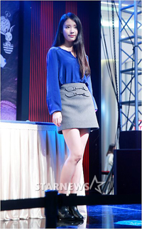 【フォト】IU、ロッテワールドモールでサイン会