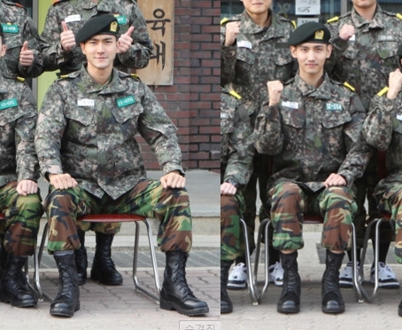 徴兵：SJシウォン＆東方神起チャンミン、軍服姿でパチリ
