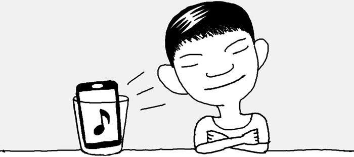 携帯電話をコップに入れると…
