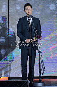 APAN大賞ソン・ジュンギ「いつも素晴らしい姿を見せられる俳優になりたい」