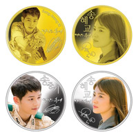 韓国造幣公社、『太陽の末裔』主演2人の記念メダル発売へ