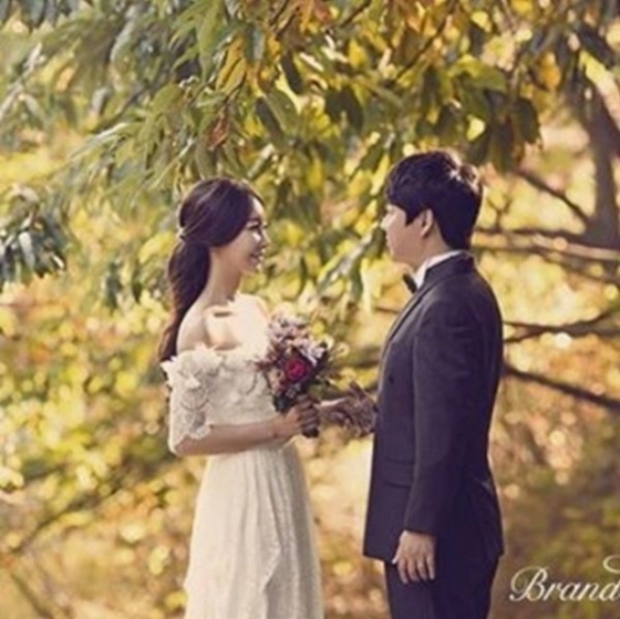 Roo’raキム・ジヒョン「結婚しました」　写真公開