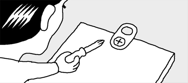 フレームの「壁掛け金具」は缶のプルタブで