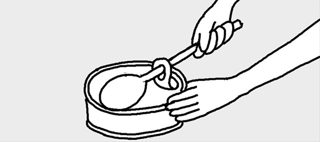 缶詰を安全に開けるには