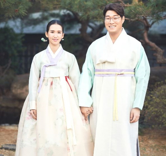 オ・セドゥクが12歳年下女性と結婚「祝福に感謝」