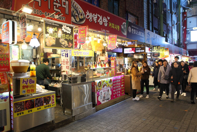 韓国初の常設夜市、富平カントン市場へレッツゴー！