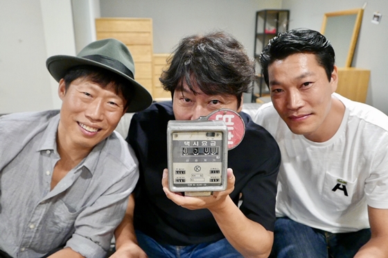 興行成績：ソン・ガンホ主演『タクシー運転手』、公開7日で500万人