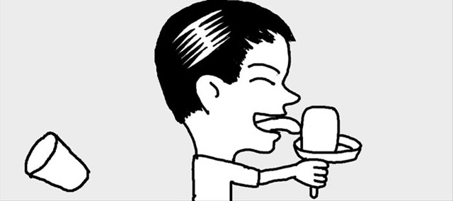 子どもがアイスキャンディーを食べる時は