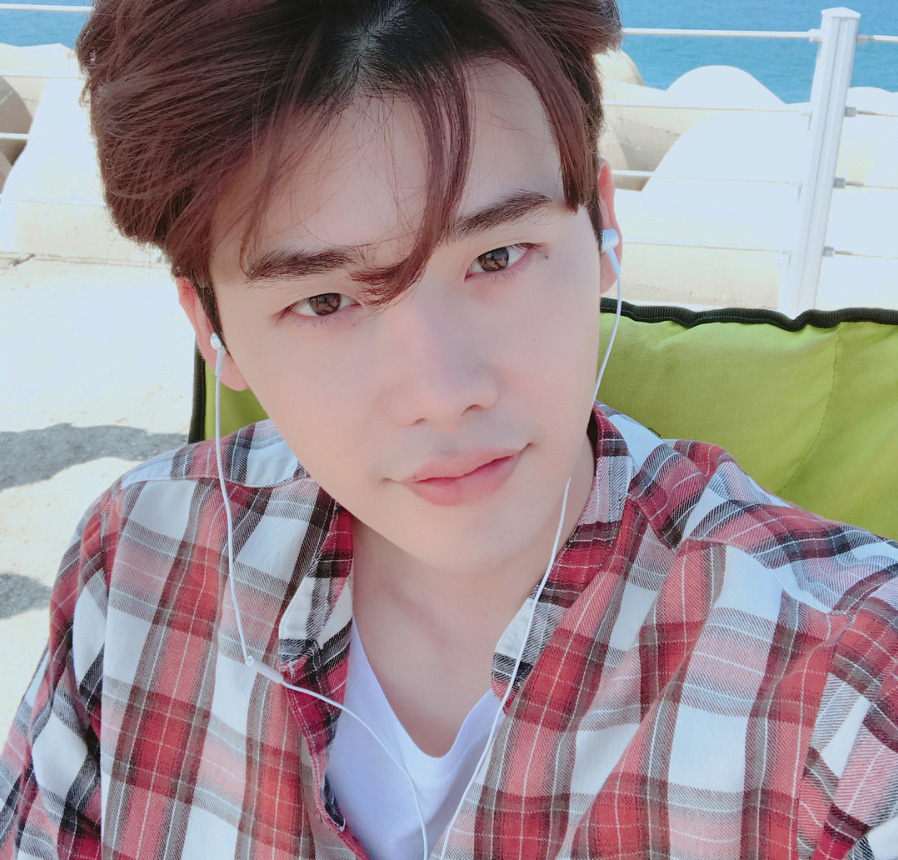 イ・ジョンソク、グラビアのようなさわやかな日常