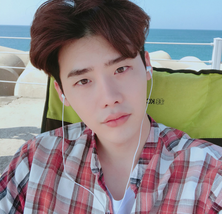 イ・ジョンソク、グラビアのようなさわやかな日常