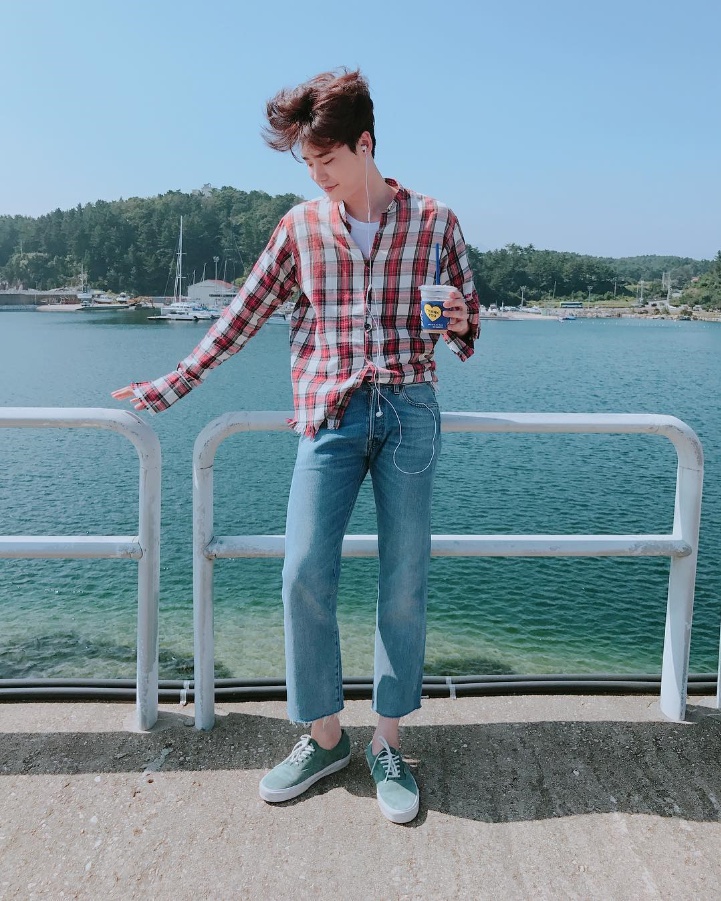 イ・ジョンソク、グラビアのようなさわやかな日常