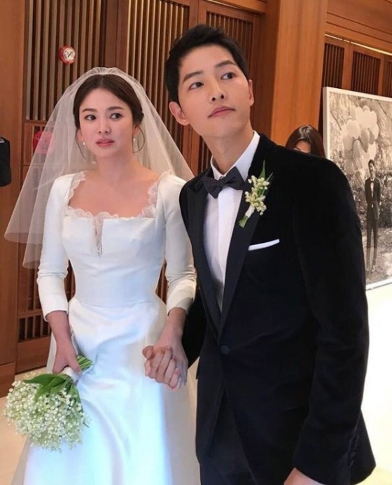 ソン・ジュンギ＆ソン・ヘギョの結婚式写真をスタイリストが公開
