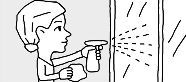 ガラス窓や鏡を磨くときは
