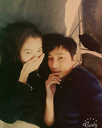 ユン・ソイ&チョ・ソンユン夫妻の「幸せインスタ」2ショット