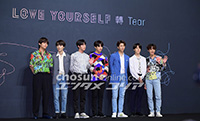 【フォト】‘7人7色’ 防弾少年団、「LOVE YOURSELF 轉 ‘Tear’」記者懇談会