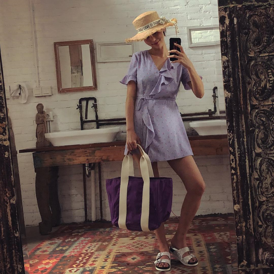 キム・ナヨン、スリムな妊婦姿が話題