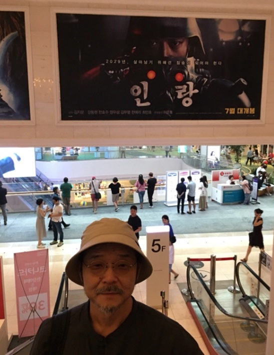 『人狼』原作者の押井守監督、韓国版の試写を鑑賞