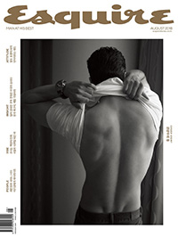 【フォト】クォン・サンウ、上半身裸で肉体美アピール=「Esquire」