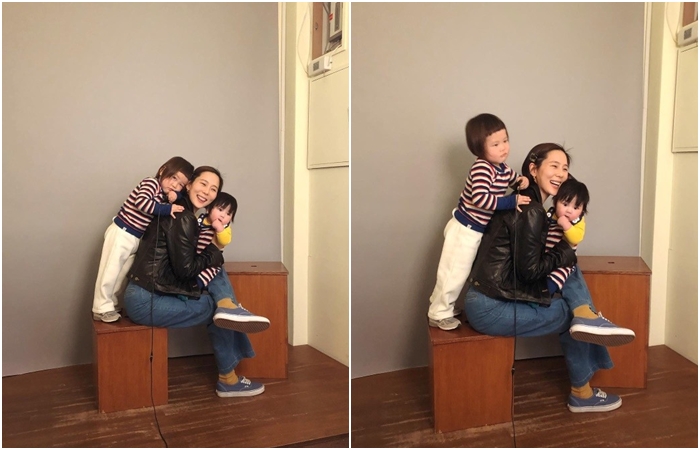 キム・ナヨン、子どもたちと楽しく自撮り