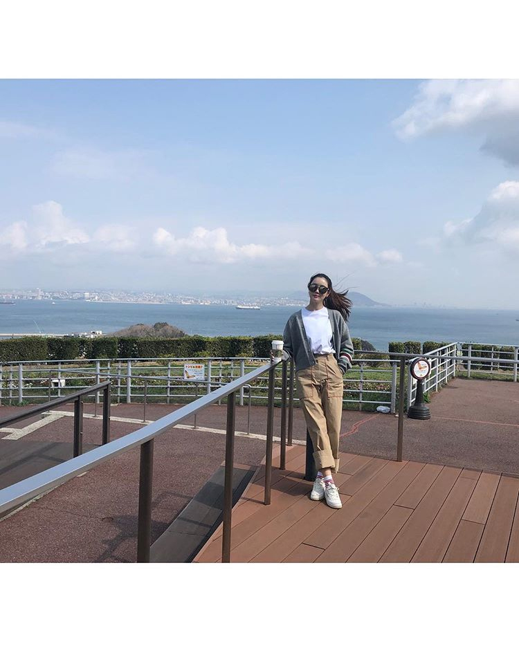 イ・ダヘが日本旅行の写真公開　「淡路島、明石海峡大橋」
