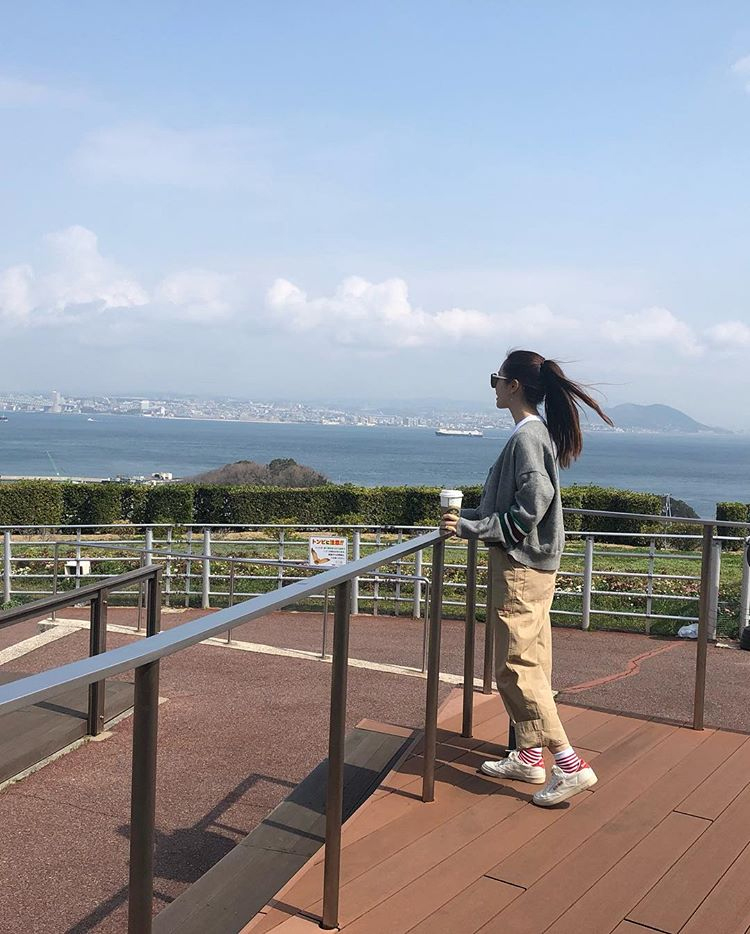 イ・ダヘが日本旅行の写真公開　「淡路島、明石海峡大橋」