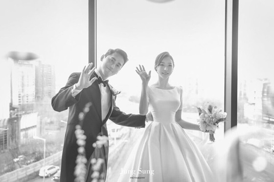 キム・サンヒョク＆ソン・ダイェ「幸せ」結婚式写真公開