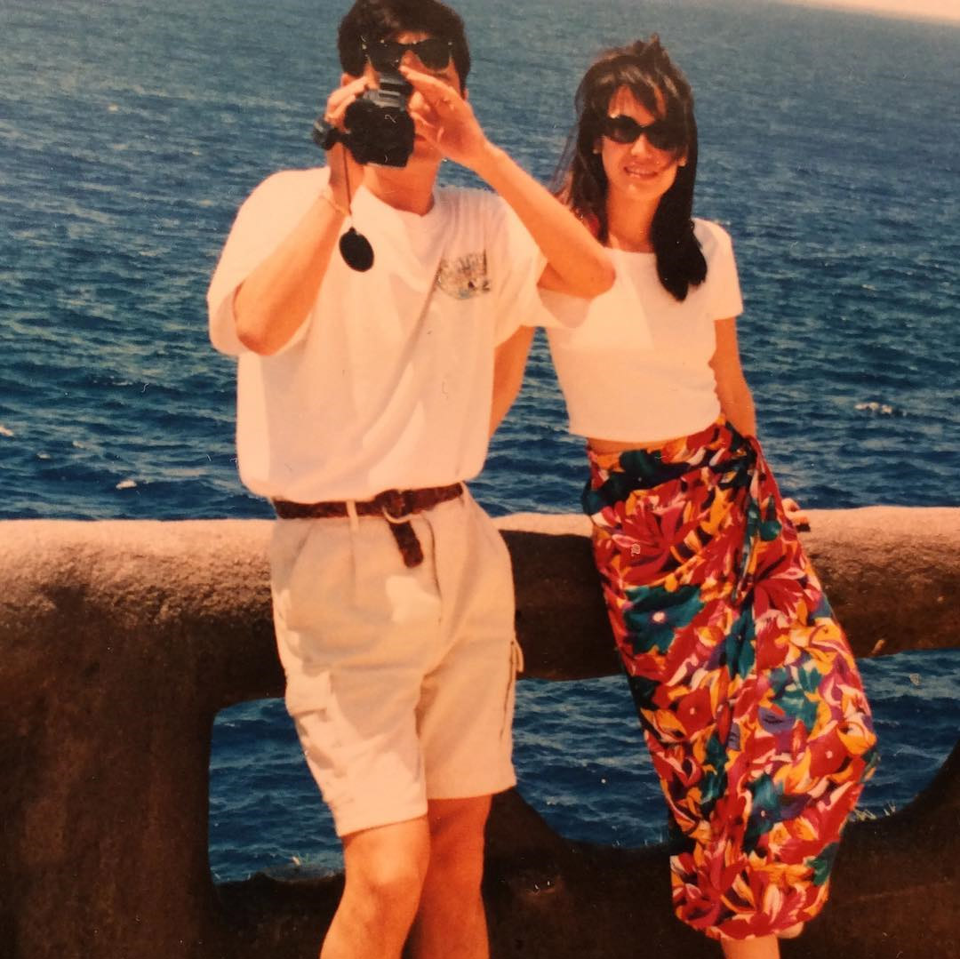 チェ・ミンスの妻カン・ジュウン、25年前の新婚旅行の写真公開